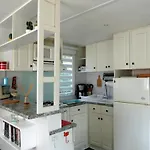 בקתה Mobile Auvergne בסה-א-סנט-אנסטאיס